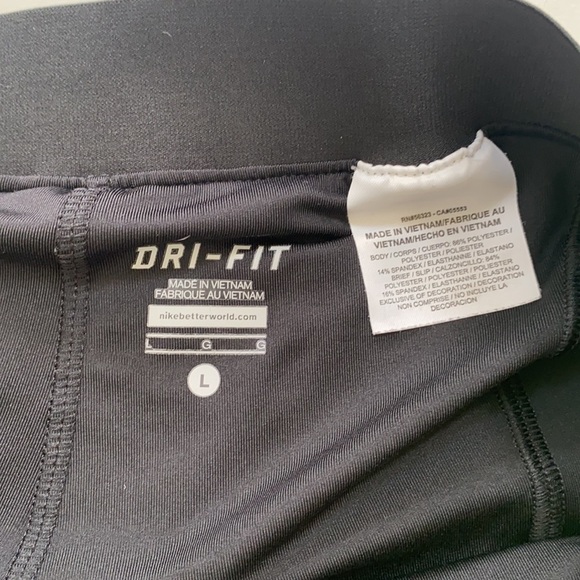 Lime Green & Black Livestrong Nike Dri Fit shorts - Picture 5 of 7